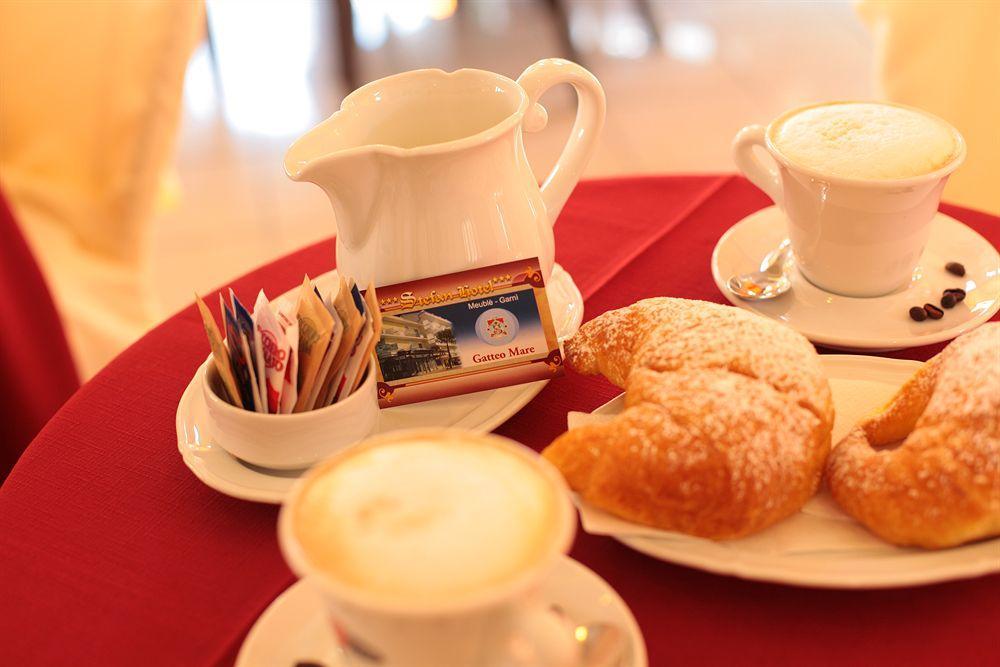 Hotel Stefan Room & Breakfast Гаттео-а-Маре Экстерьер фото